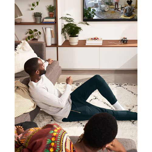 Google Nest Chromecast with Google TV, 4K 60fps HDR Streaming - Choose  Color!